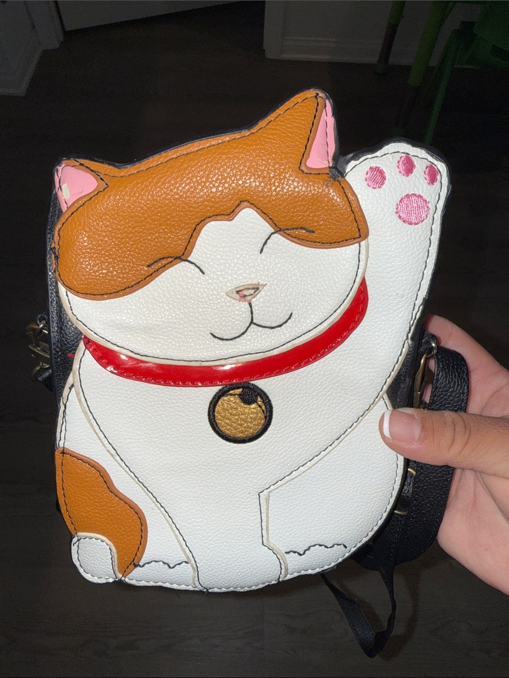 Playful Cat-Shape Crossbody Bag - White & Brown